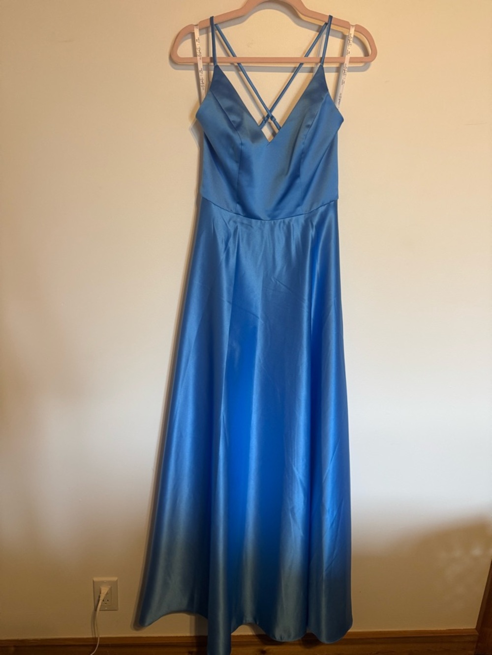 Elegant Blue Satin Strappy Evening Dress